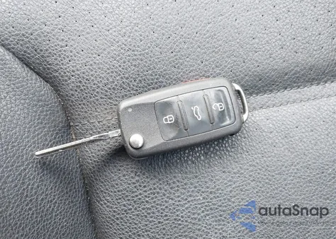 2011 Volkswagen Jetta 2.5L Se из США, поврежденный, VIN 3VWDZ7AJ6BM333033